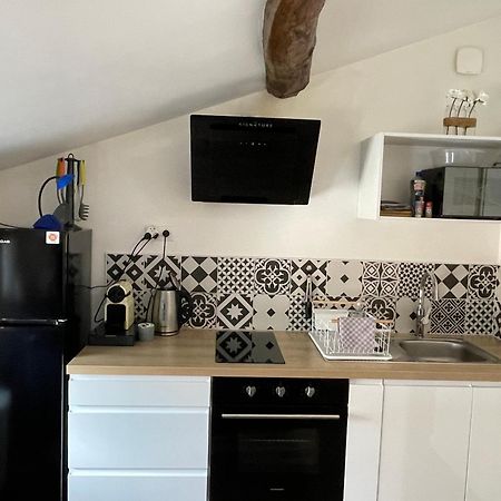 Chez Jean-Yves Et Zoe - Le Saint Andre - Au Calme, Tres Propre, Proche Parkings, Clim Apartment นีออร์ ภายนอก รูปภาพ