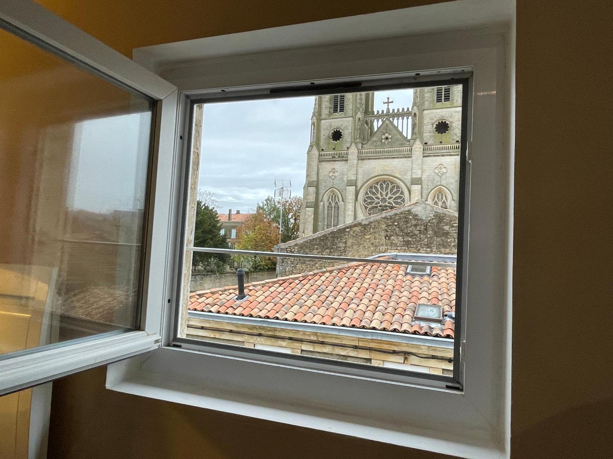 Chez Jean-Yves Et Zoe - Le Saint Andre - Au Calme, Tres Propre, Proche Parkings, Clim Apartment นีออร์ ภายนอก รูปภาพ